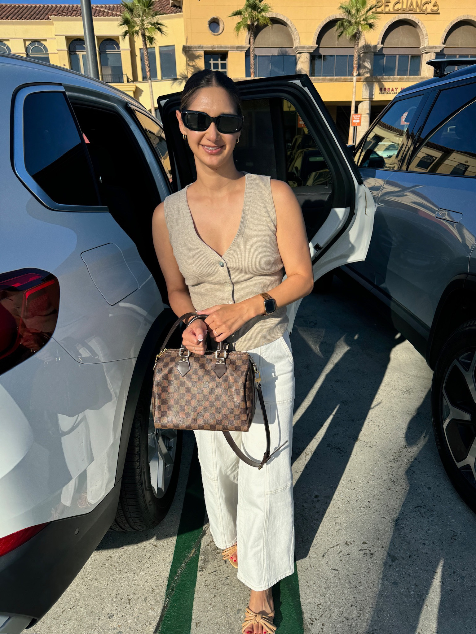 Fall neutrals | desk to dinner fit | my favorite fall neutral pieces 

#LTKShoeCrush #LTKStyleTip #LTKWorkwear