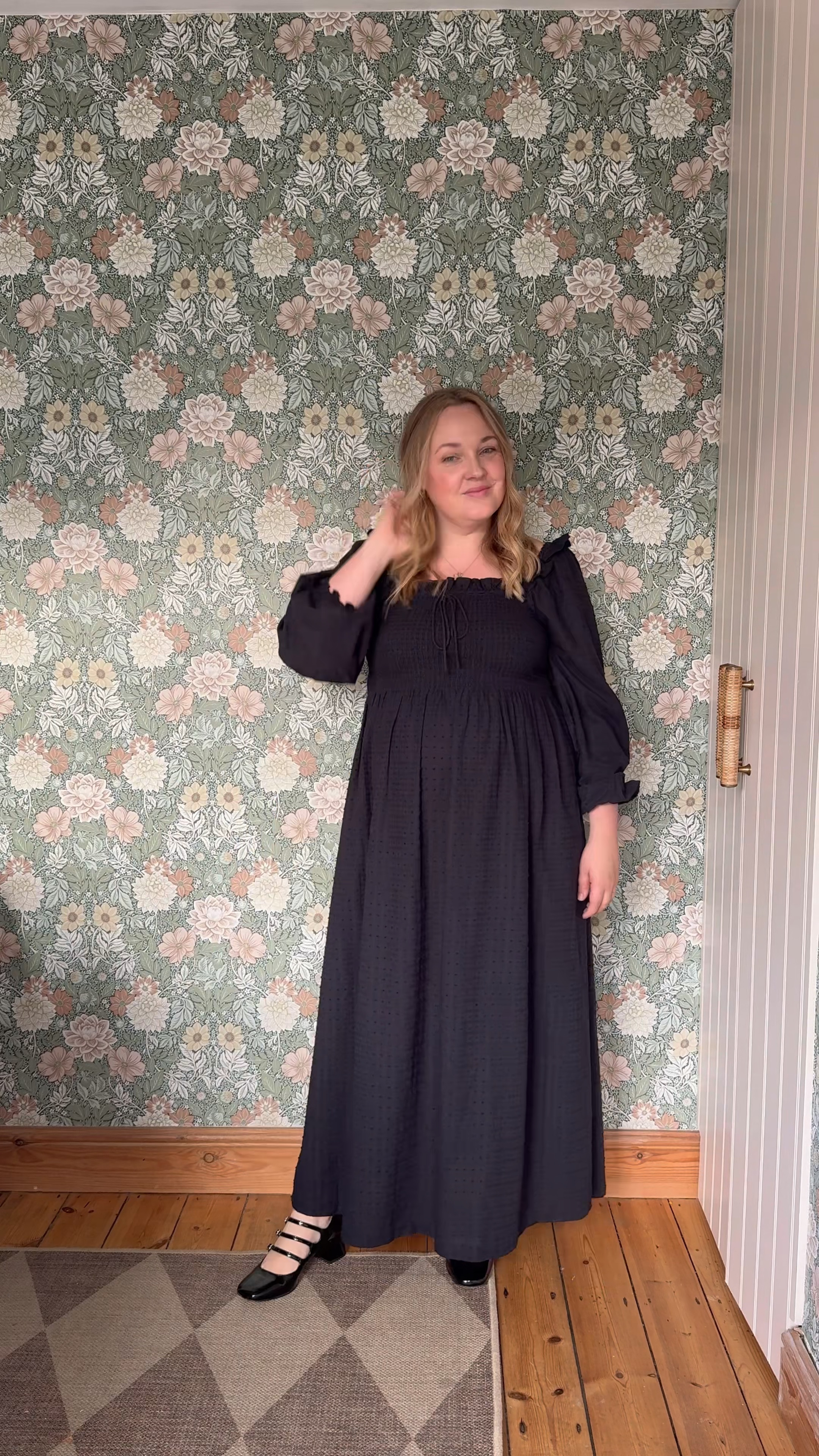 LBD, perfect black cotton dress for autumn 🖤

#LTKautumn #LTKuk #LTKmidsize