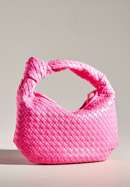 Cute bottega style purse 😍
Summer purse 

#LTKGiftGuide #LTKitbag #LTKfindsunder100