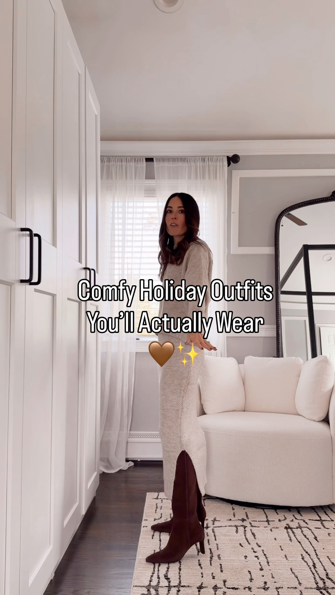 💬Comment COMFY and I’ll DM you all the links
If you want comfy holiday outfits… this is your reel 🤎✨
From girls-night sweaters, chocolate-brown everything, Christmas Eve looks and the warmest sweater set — these are the outfits I actually wear on repeat this time of year.
Easy, cozy, flattering… zero fuss.
🔗


#LTKGiftGuide #LTKHoliday #LTKOver40