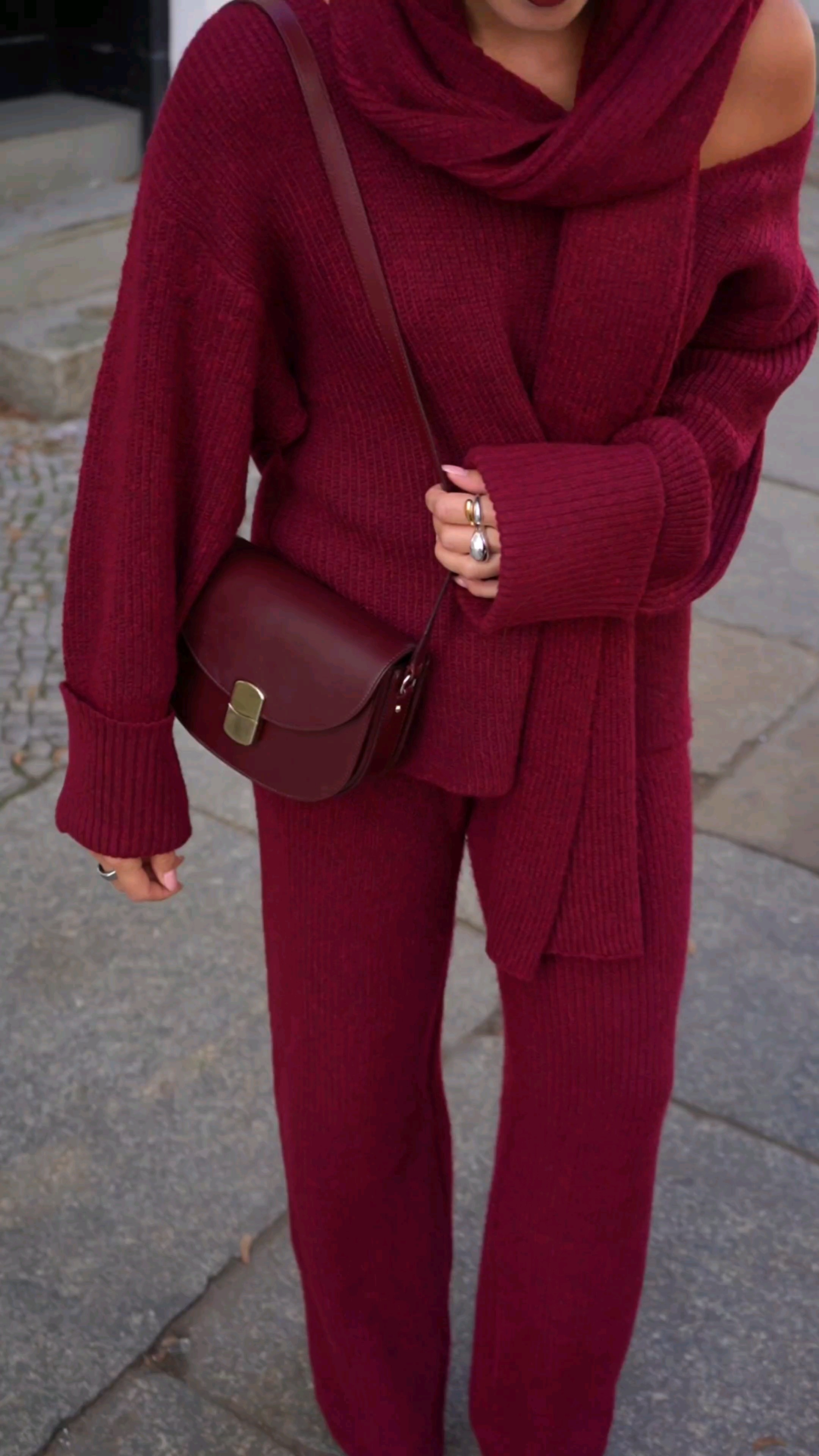 Burgundy Live for autumn 

#LTKeurope #LTKautumn