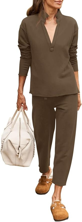Imily Bela Womens 2 Piece Outfits Sweatsuit Long Sleeve V Neck Sweatshirt Wide Leg Cropped Pants ... | Amazon (US)