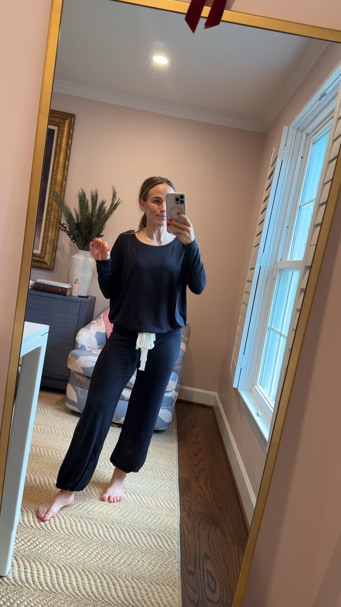 This lounge set is seriously so comfortable. I think it would be cute worn separately too.

#LTKmomlife #LTKootd