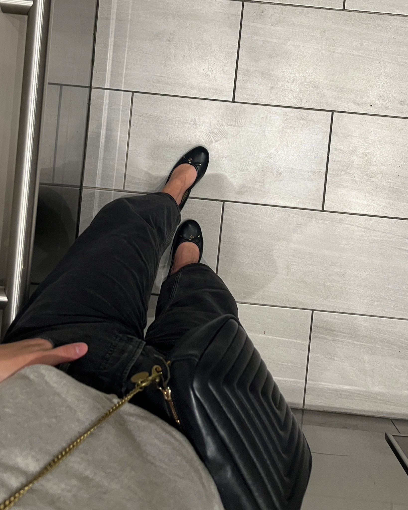 Implement but perfect combo this fall are barrel jeans and ballet flats 

#LTKSeasonal