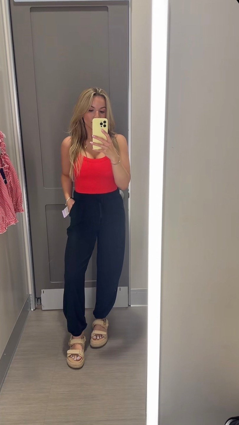 Sports mom approved comfy mom life fits - these joggers feel like you’re wearing pjs and the sports bra tanks are such a good staple! The butter yellow set though!

Top: M
Joggers: S

#LTKdayinmylife #LTKootd #LTKmomlife