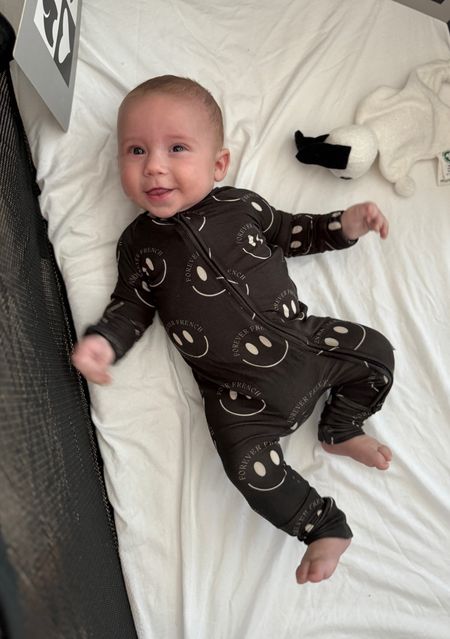 Forever, French baby bamboo jammies, two a zipper

#LTKFindsUnder50 #LTKBaby