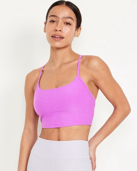 Old Navy - Under $15 - Light Support Cloud+ Pink Sports Bra #oldnavy #workout 


#LTKover40 #LTKfitness #LTKActive