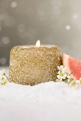 The Gather Candle by Anthropologie: Floral Sugared Poinsettia | Anthropologie (US)