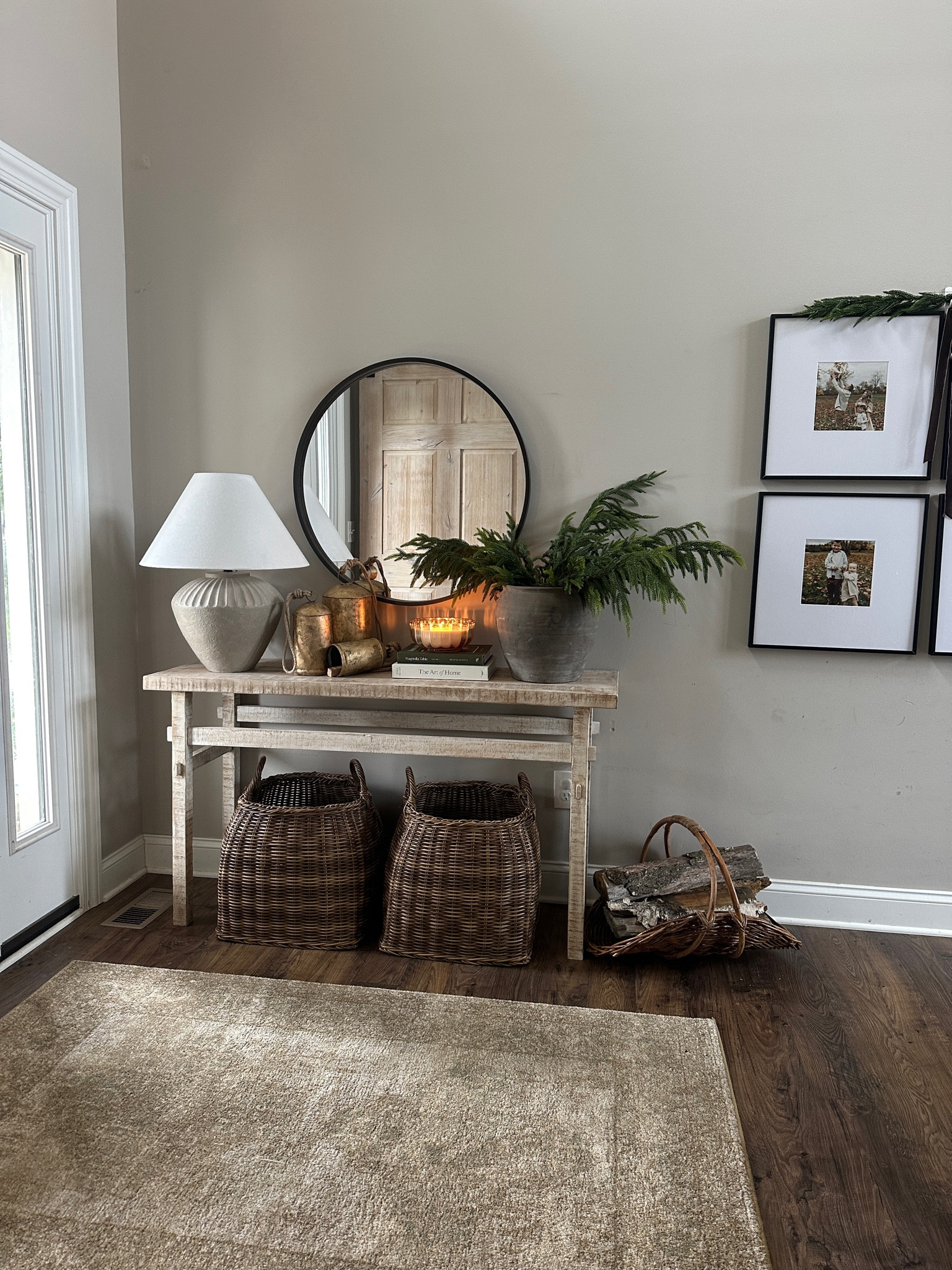 Entryway winter / Christmas / holiday styling

#LTKHome #LTKSeasonal #LTKHoliday