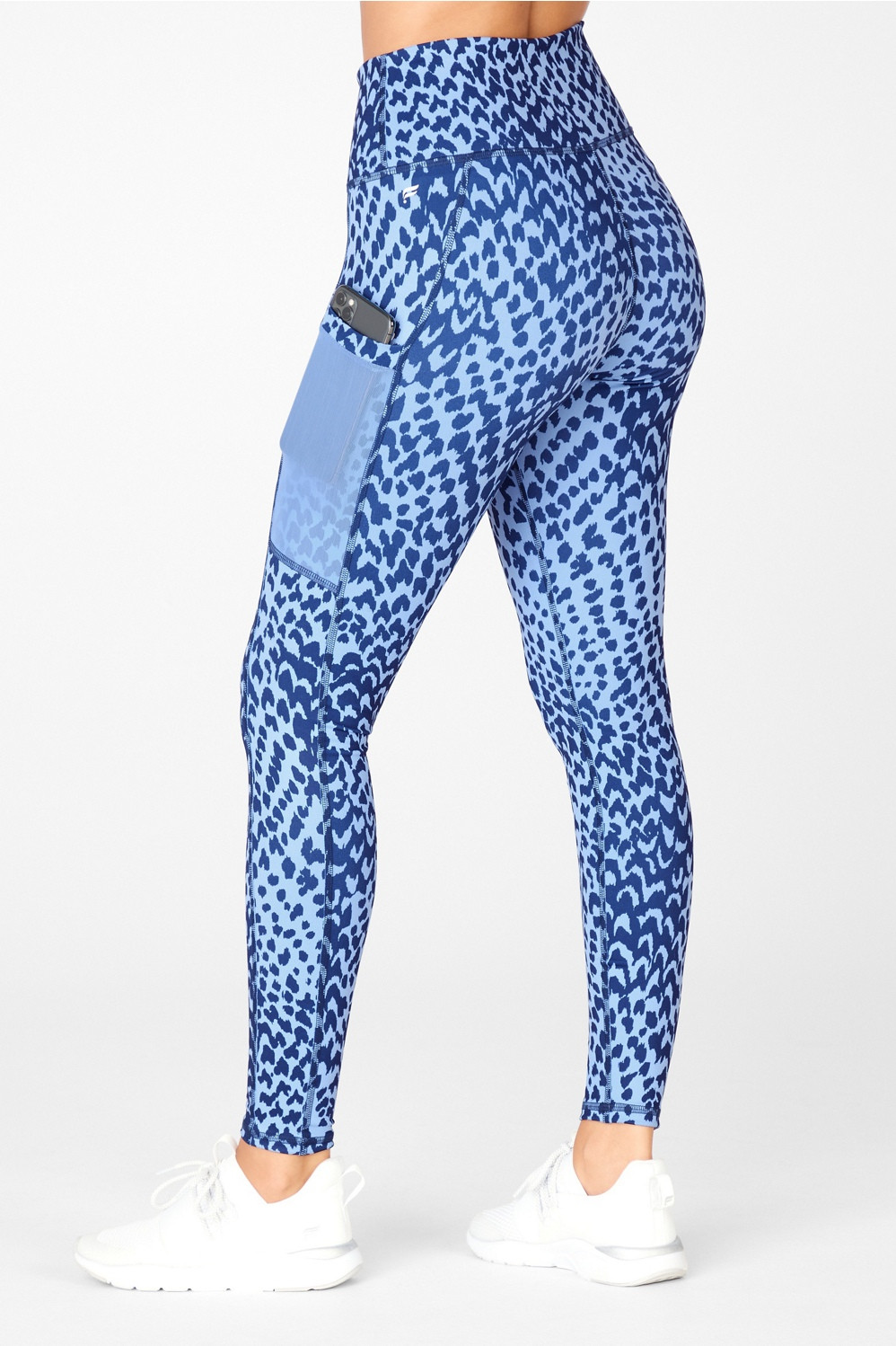 Mila High-Waisted Pocket Legging | Fabletics