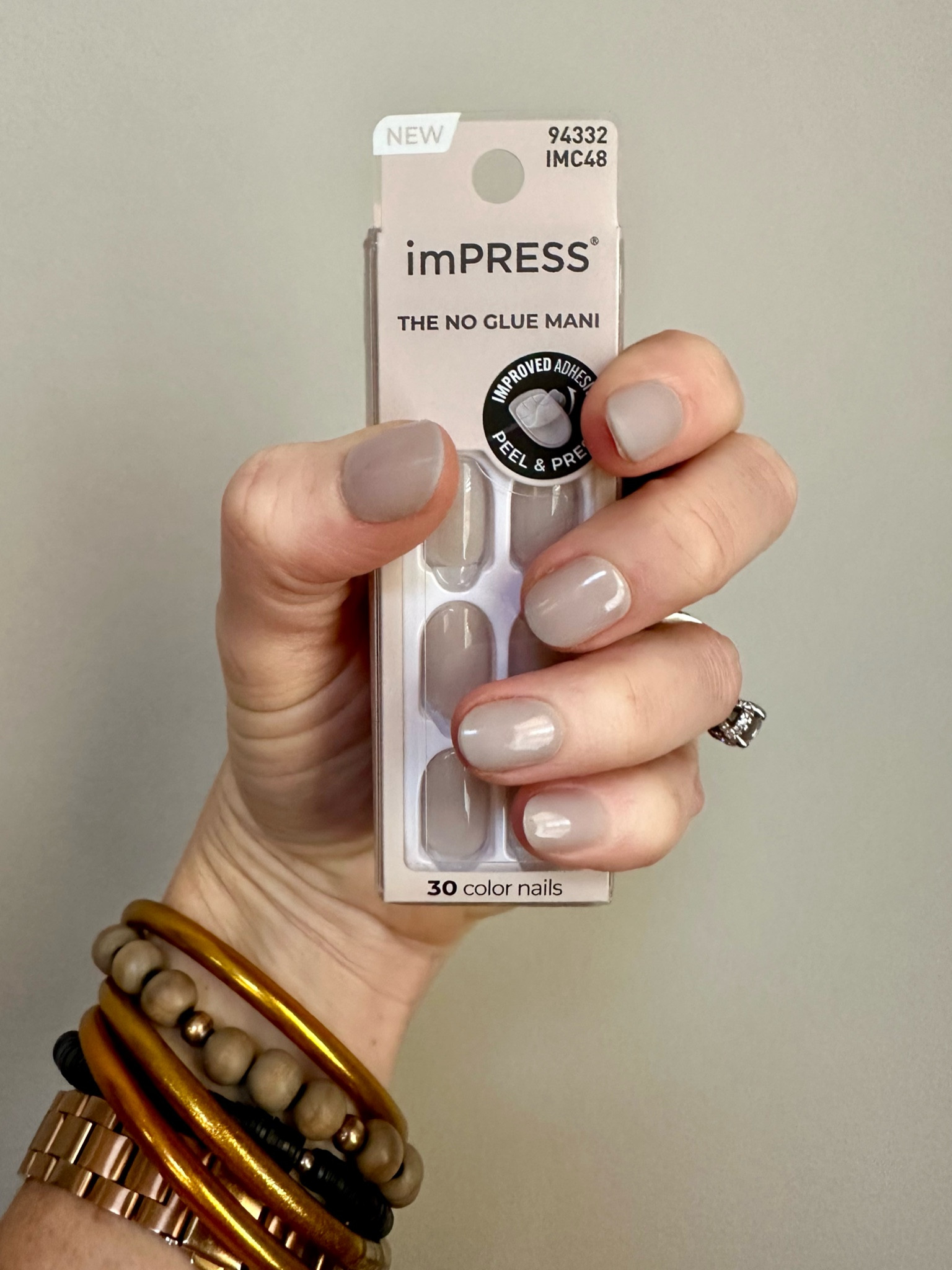 New nails👟🌪️🦙👢🤍🕯️