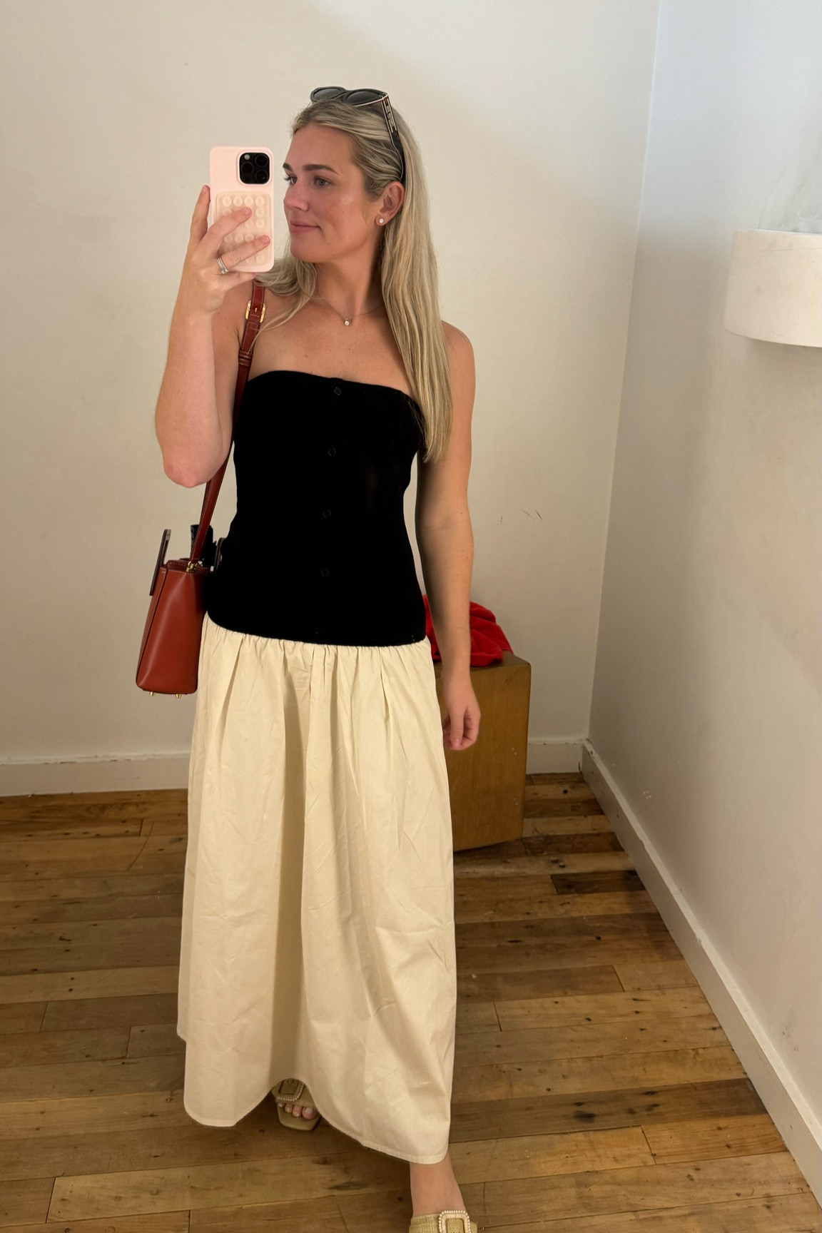 Perfect transition from summer to fall dress! Also perfect travel dress, bringing to Europe for sure!

#LTKStyleTip #LTKSeasonal #LTKTravel