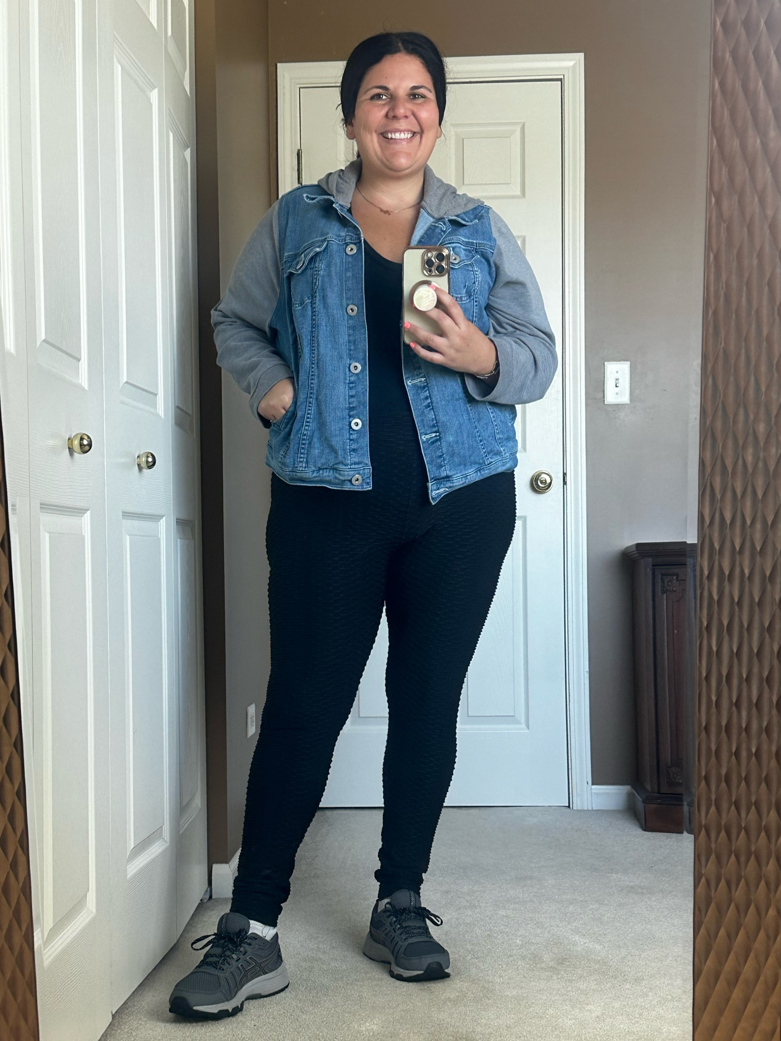 This has been my designated travel uniform for quite awhile now! I get travel anxiety and anything that makes a travel day easier is a must in my book!

These leggings are super durable and can withstand a lot. I always wear gym shoes so I can move quickly through the airport and because it’s better support. My jacket is the best because it has a hood (for privacy haha) plus pockets on the outside AND the inside so I always use them for my phone and earbuds. It makes my travel routine so much better!

#chicagoblogger #traveltips #ootd #traveloutfit #midsizefashion #traveling #travelblogger 

#LTKmidsize #LTKSale #LTKtravel