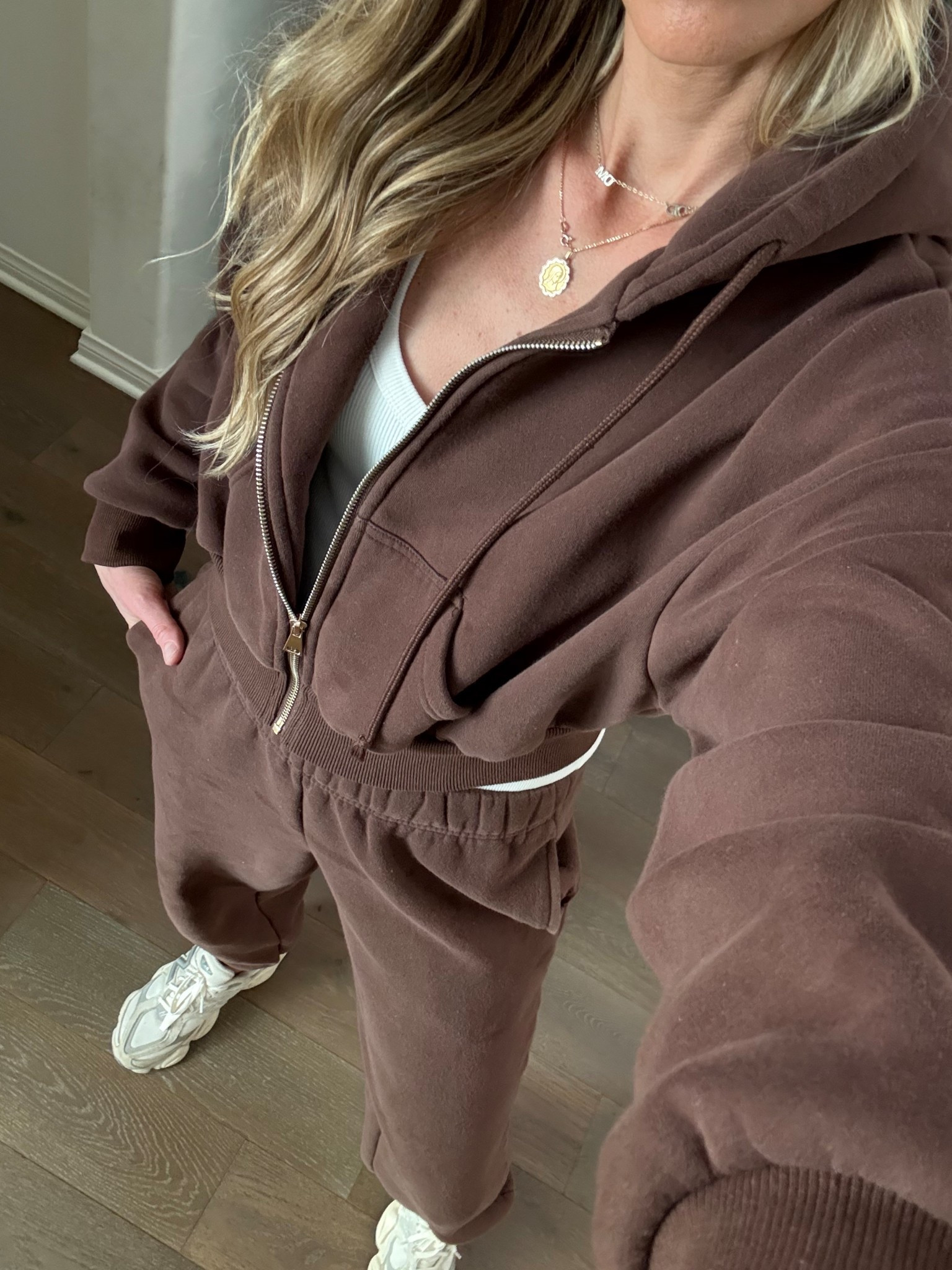 A little cozy OOTD for all the mom things today 🐻🤎 I’m still loving all the fall rich colors! My sweatsuit is @shopjaneandwillow, but I linked a similar option! 

Aritzia, Jane + Willow, sweatsuit, loungewear outfit, comfy everyday outfit, mom style, mom outfits, school drop off outfit, running errands outfit, sports mom outfit, New Balance, casual outfit, brown sweatsuitt

#LTKmomlife #LTKootd #LTKgrwm