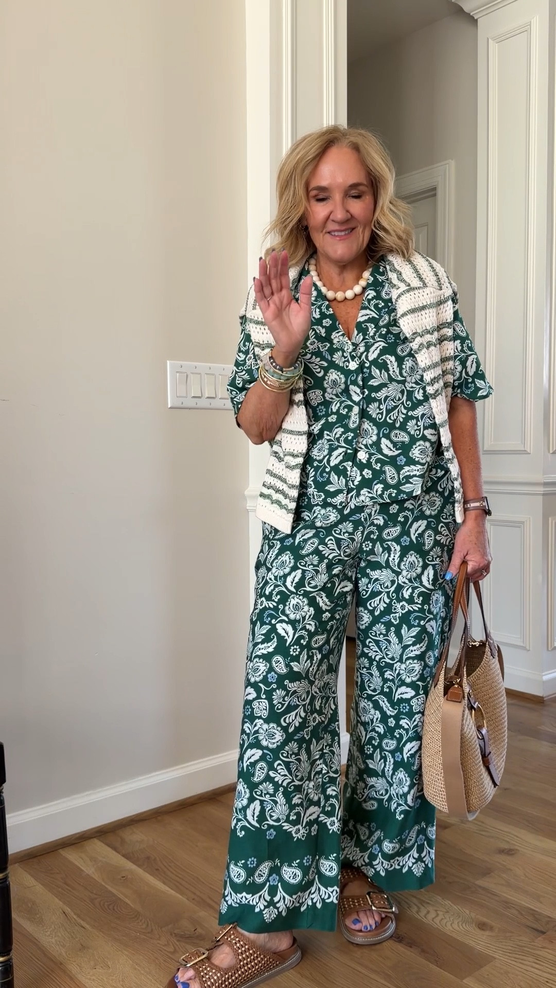 Wearing size medium petite in top and bottom. Medium in sweater
10% off my bag with code NANETTE 

#LTKSaleAlert #LTKSeasonal #LTKOver40