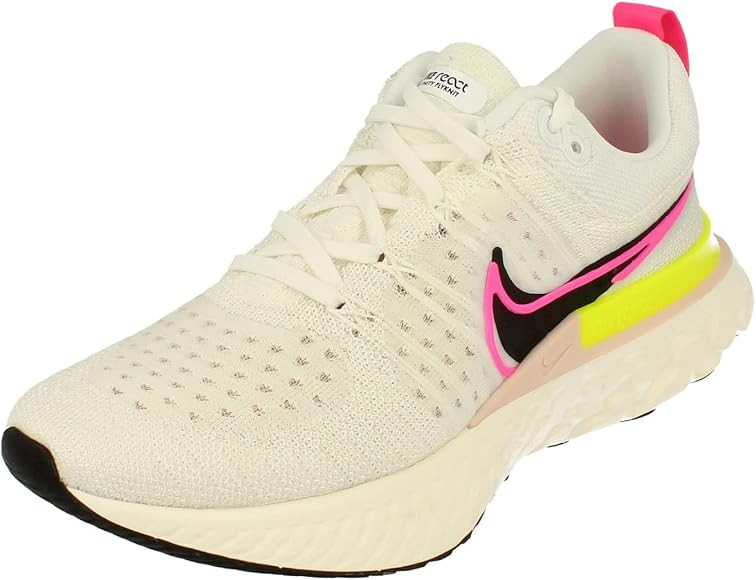 Nike Women's Stroke Running Shoe | Amazon (US)