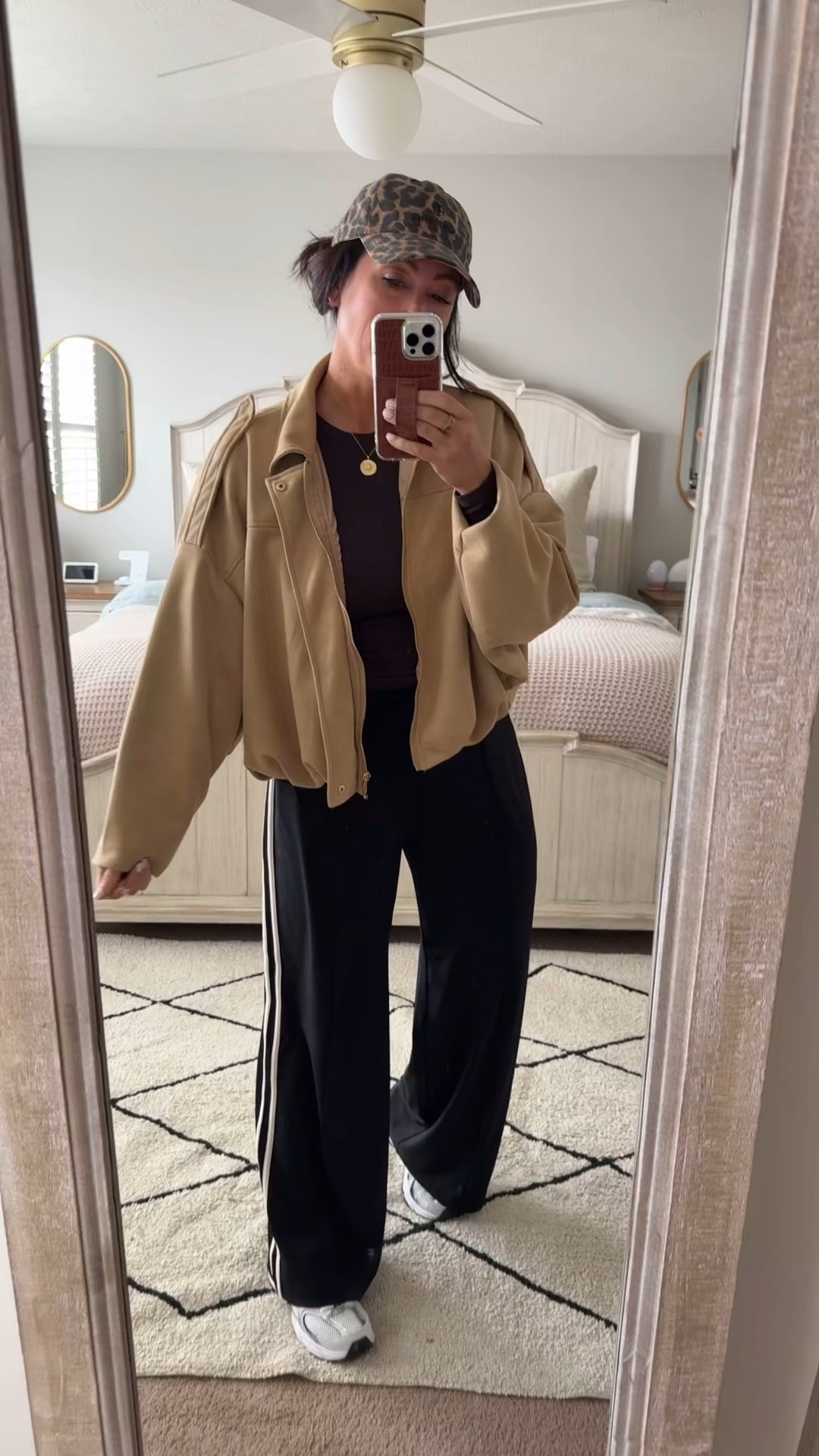 • small jacket 
• size 6 tee
• medium pants - regular length 
• sneajers true to size 


#LTKdayinmylife #LTKootd #LTKgrwm