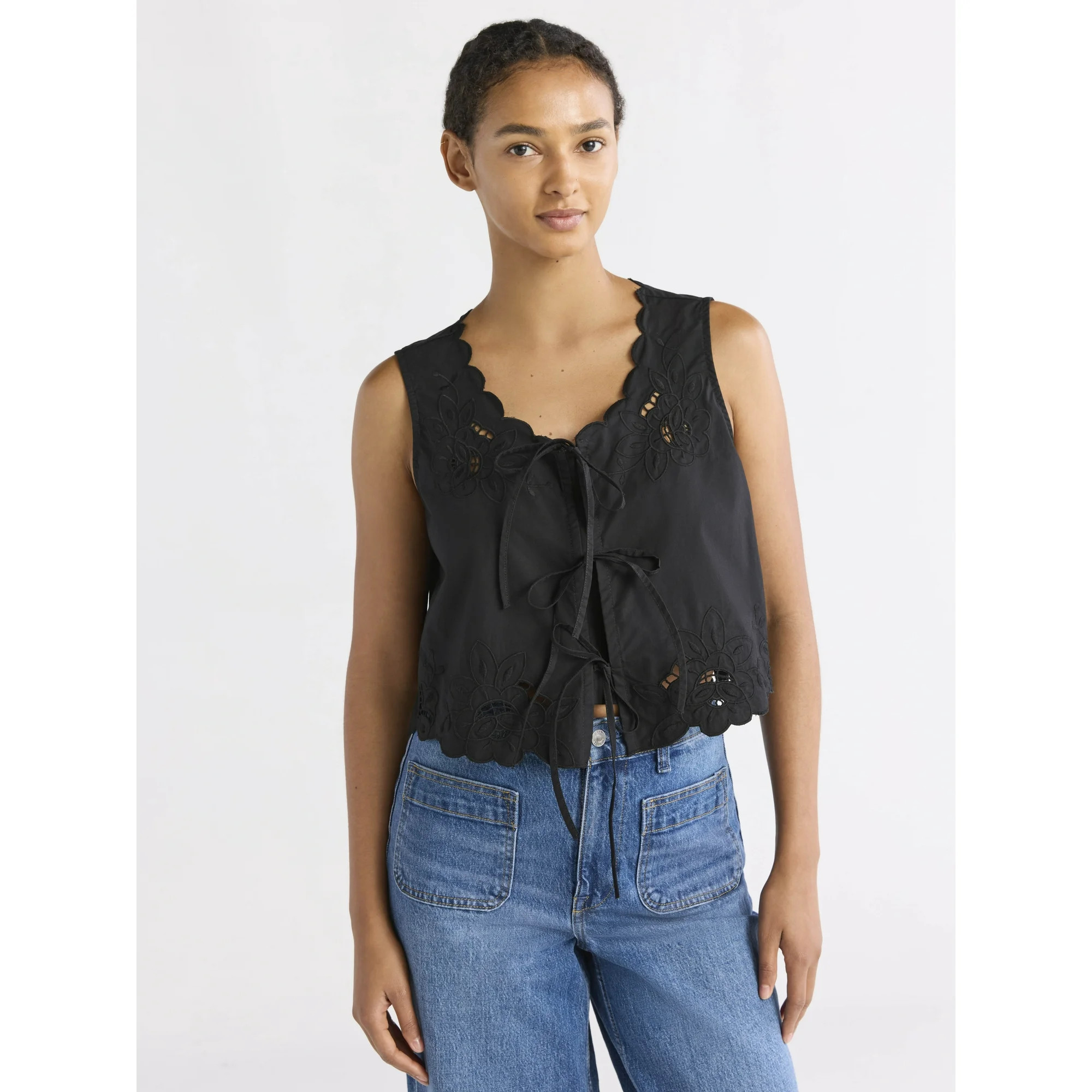 Free Assembly Women's and Women's Plus Cropped Tie Front Embroidered Cotton Top, Sizes XS-4X | Walmart (US)