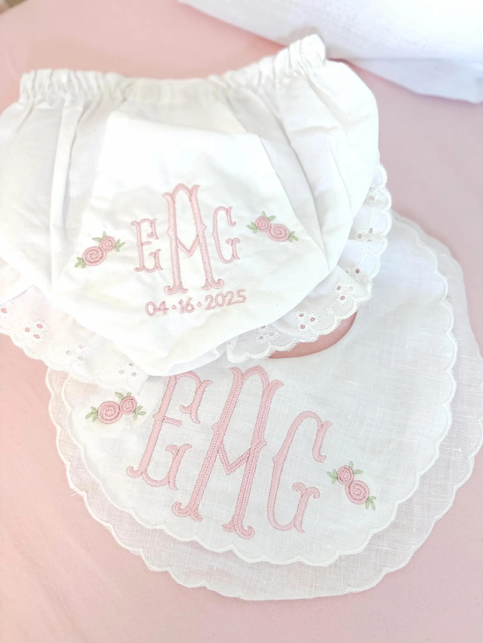 Heirloom Baby Bib & Bloomer Set, Monogrammed Baby Gift, Scalloped Bib, Embroidered Baby Bloomers,... | Etsy (Global)