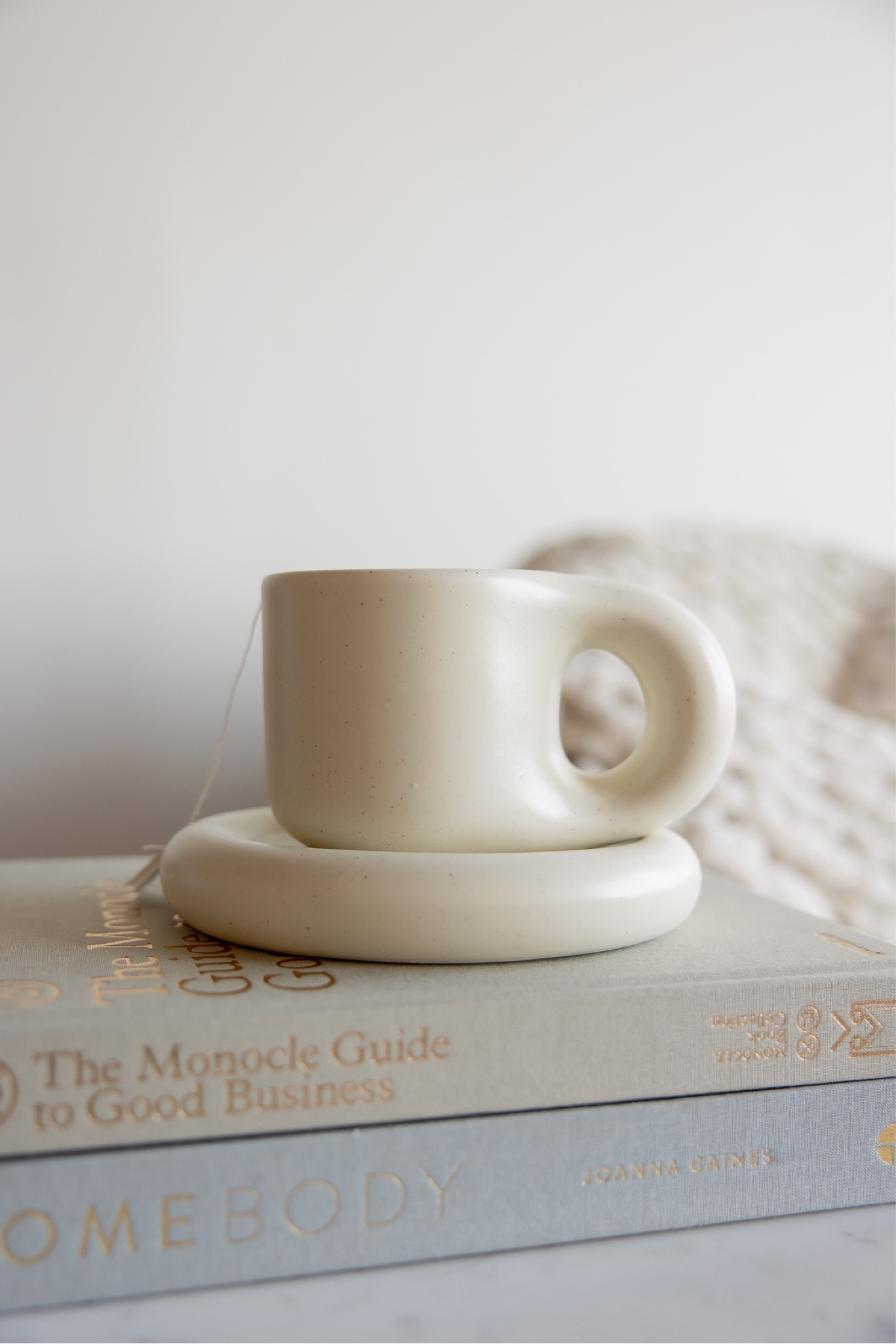Love this chubby coffee mug and saucer so much! 🤍  #amazonfinds #amazon #neutralaesthetic #coffeemug #homedecor 



#LTKhome