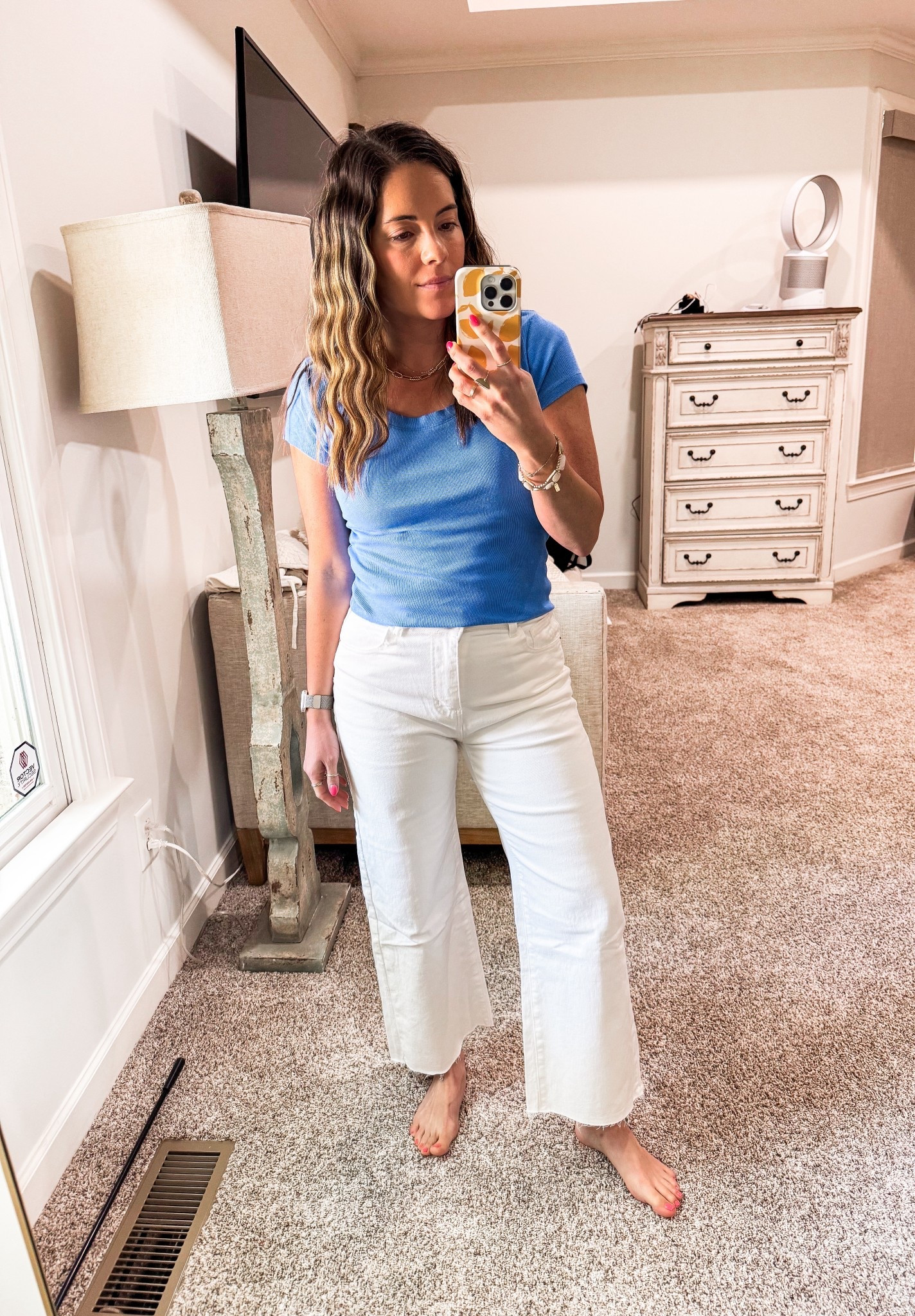 M top
Jeans - off white (stick to size chart) 

#LTKStyleTip #LTKSaleAlert #LTKFindsUnder50