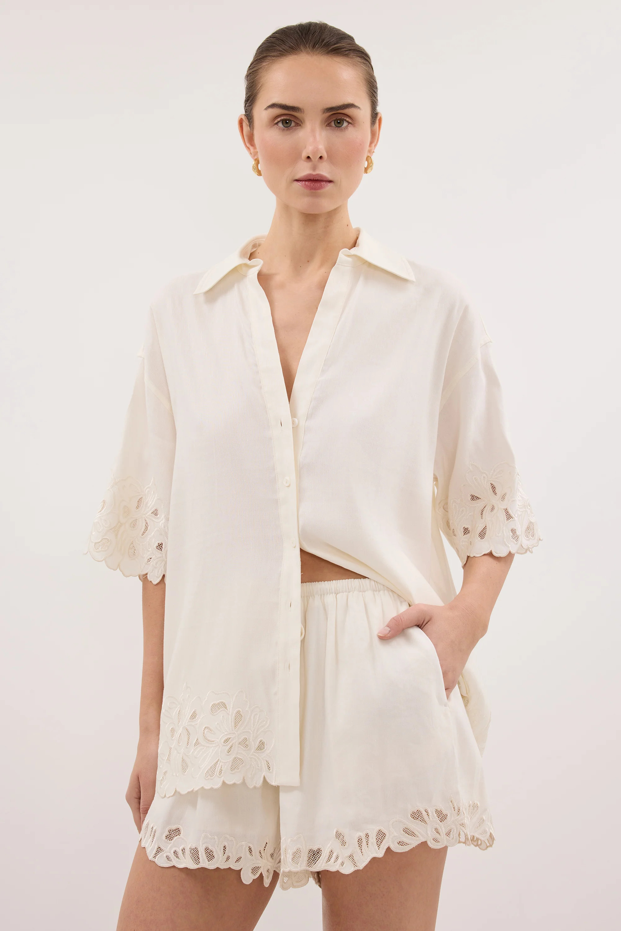 ZARIA OFF WHITE SHORT | DISSH