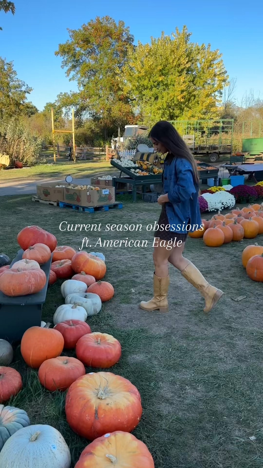 Everything is a size small!! I’m wearing size 4 in jeans!