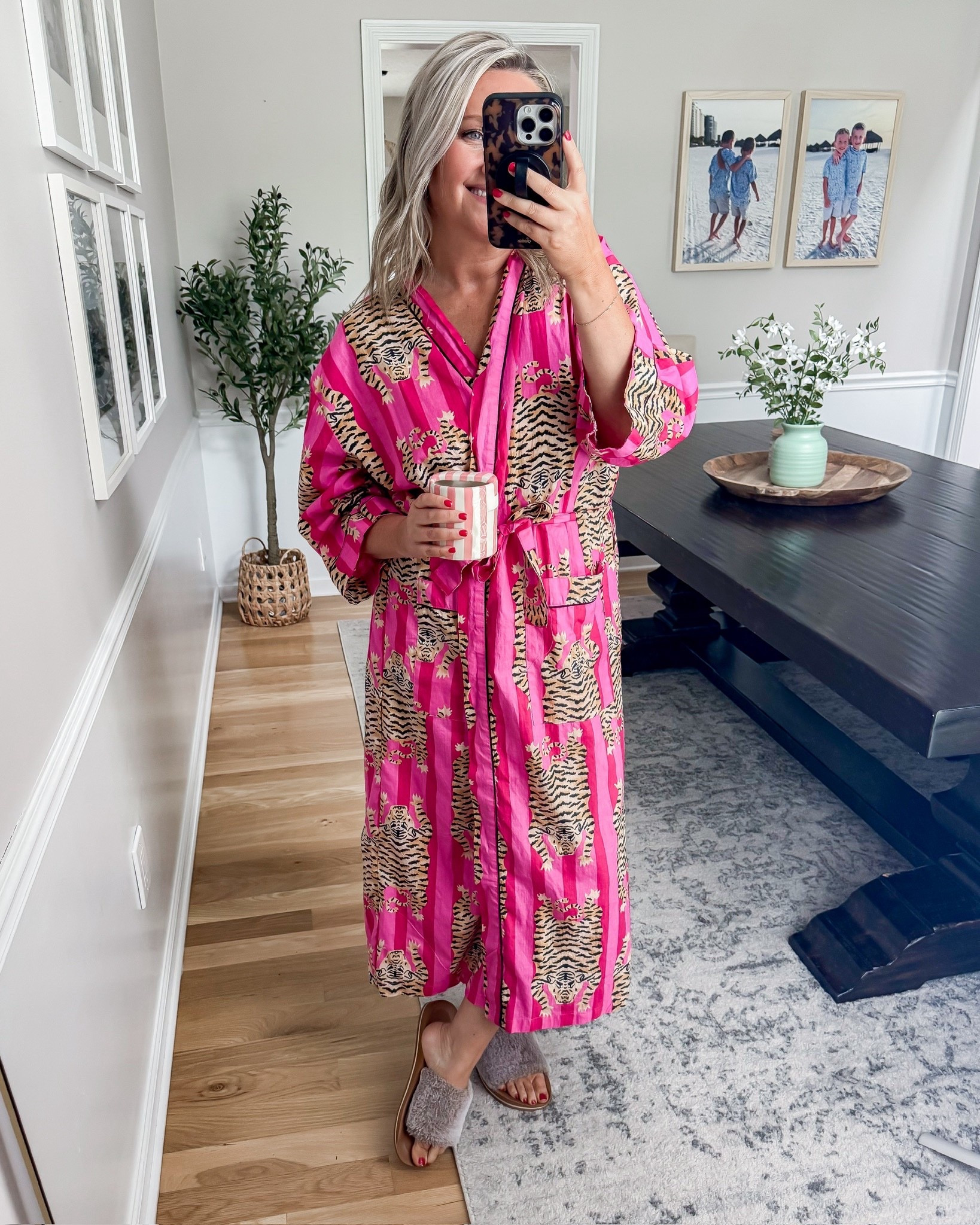 This robe is just too fun… the print is such a statement and it’s so lightweight and comfy. Perfect for slow mornings at home with coffee in hand

printed robe loungewear outfit cozy morning routine comfy at home style lightweight robe mom life everyday comfort lovelylifestyling 

#LTKootd #LTKHome #LTKMothersDay