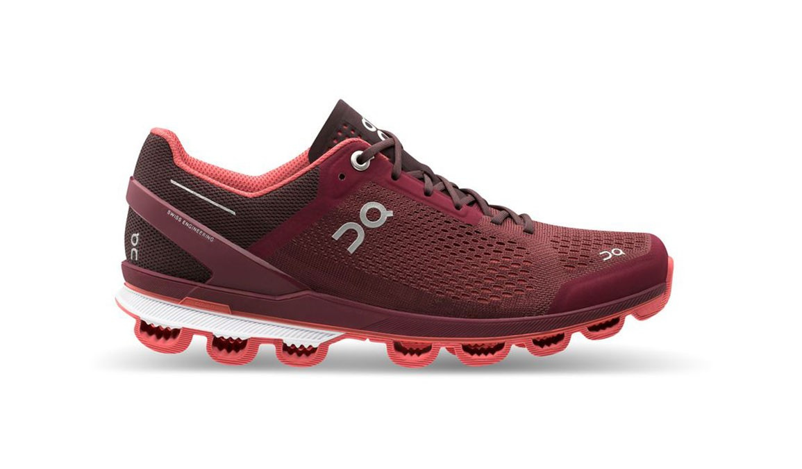 Women's On Cloudsurfer Running Shoe - Color: Mulberry/Coral (Regular Width) - Size: 6.5 | Fleet Feet
