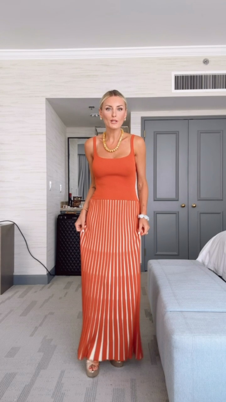 This dress is tall girl approved! 👏🏼 Love this color - it’s so pretty! It’s a knit dress, which I love! Wearing size S! Under $100!

Loverly Grey, Shopbop, maxi dress, summer dress, vacation outfit, date night, resort wear 

#LTKSeasonal