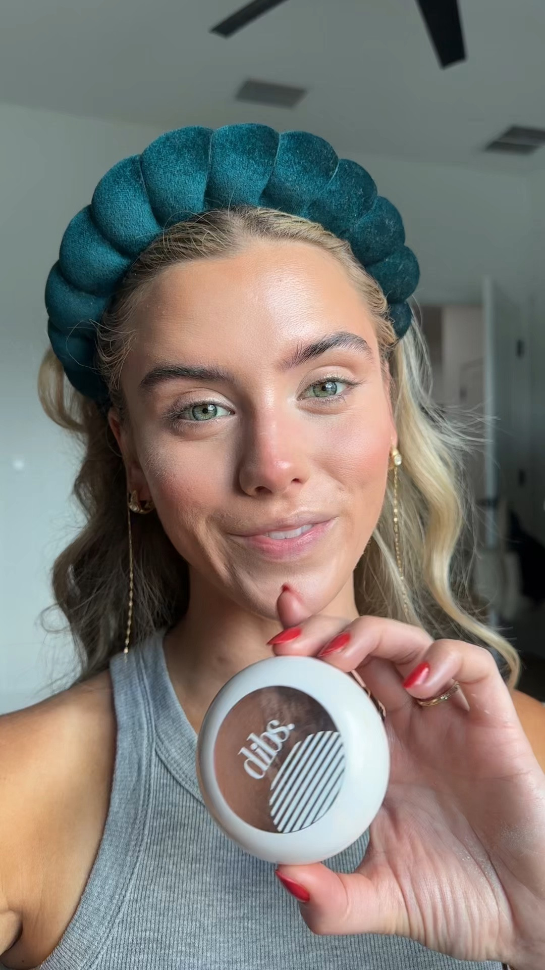 today im using spiced chai but i got every shade so let me know what shade i need to try for yall 🫶🤎 they’re amazing and i know im going to love them because they are acne safe and packed with hydrating jojoba & macadamia oils and antioxidant-rich hibiscus extract!! the formula is blurring and baked so it gives a subtle glow while blurring texture OBSESSED. @dibsbeauty  

#duetbakedbronzer #bakedbronzer #dibsbeautystatusstick #dibsbeautytutorial #dibsbeauty #dibsbeautyreview #dibsbeautybronzer #acnesafemakeup #bronzer #bronzertutorial #bronzertips #bronzerhack #fyp #contour #contourtutorial #contouringhacks #nosecontourtutorial #nosecontour #nosecontourhack #bronzereyeshadowlook #powderbronzer #makeup #grwm dibs beauty, dibs beauty baked bronzer, powder bronzer, baked bronzers @DIBS Beauty @ULTA Beauty

#LTKgrwm #LTKselfcare #LTKBeauty