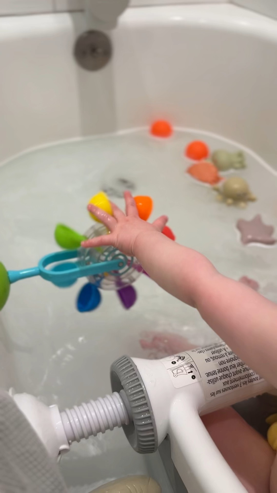 Our son’s favorite time of day is bathtime! We give him a bath after dinner, and he loves to play with all of his toys. It’s like a sensory experience for him! Here of our favorite bath toys 🧸 🛁🫧 #bathtoys #babytoys #bath #bathtime