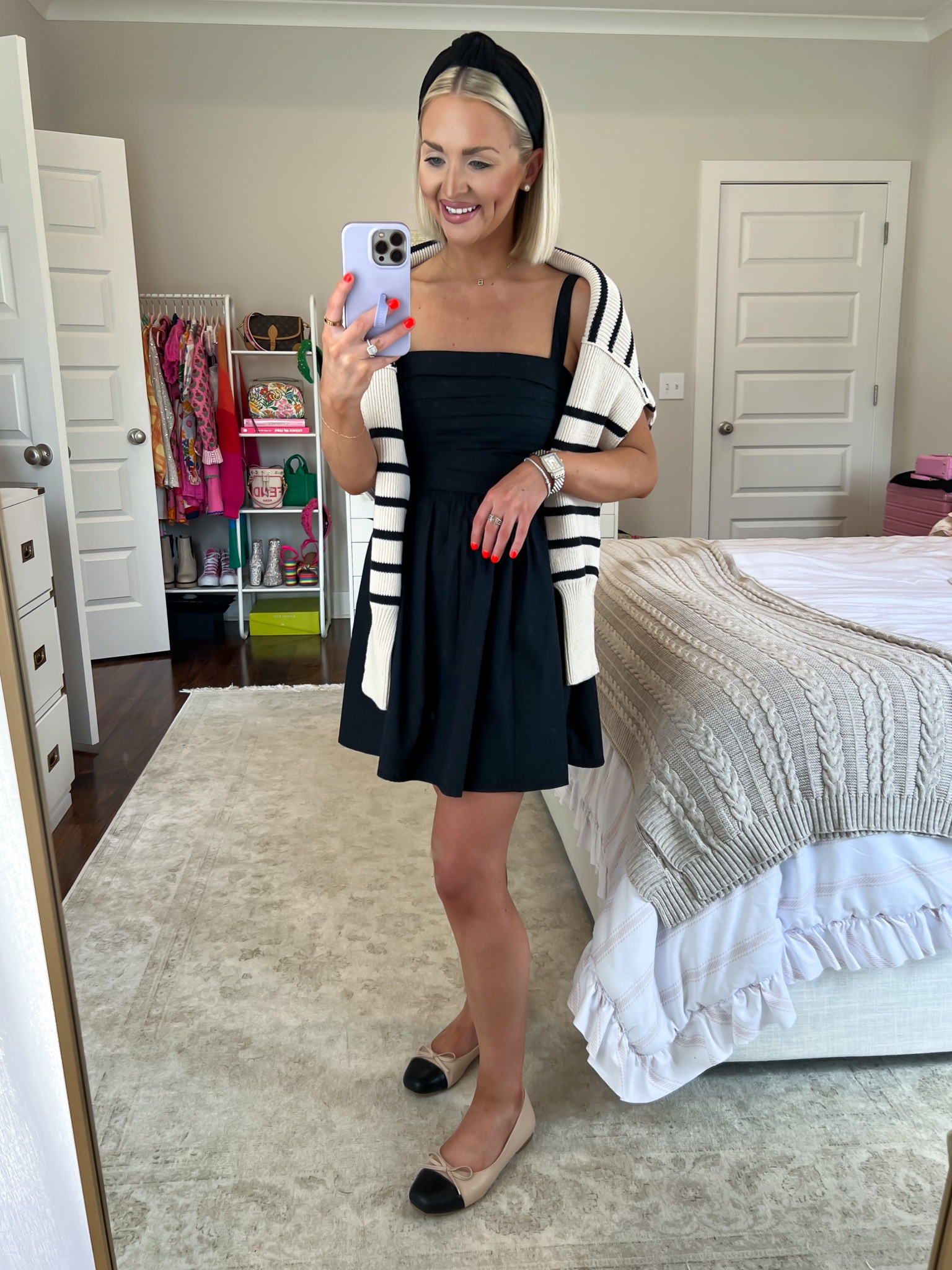 20% off with FALL20 / Stripe Easy street crop pullover (XS) / classic style / classic fall outfit 

#LTKSeasonal #LTKsalealert #LTKstyletip