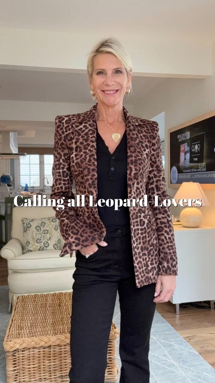 The best leopard blazer I’ve ever found — hands down. It’s from Zara, and I’m obsessed. It runs a little small; I’m in an XS and it just fits. 

 #LTKdayinmylife #LTKgrwm #LTKootd