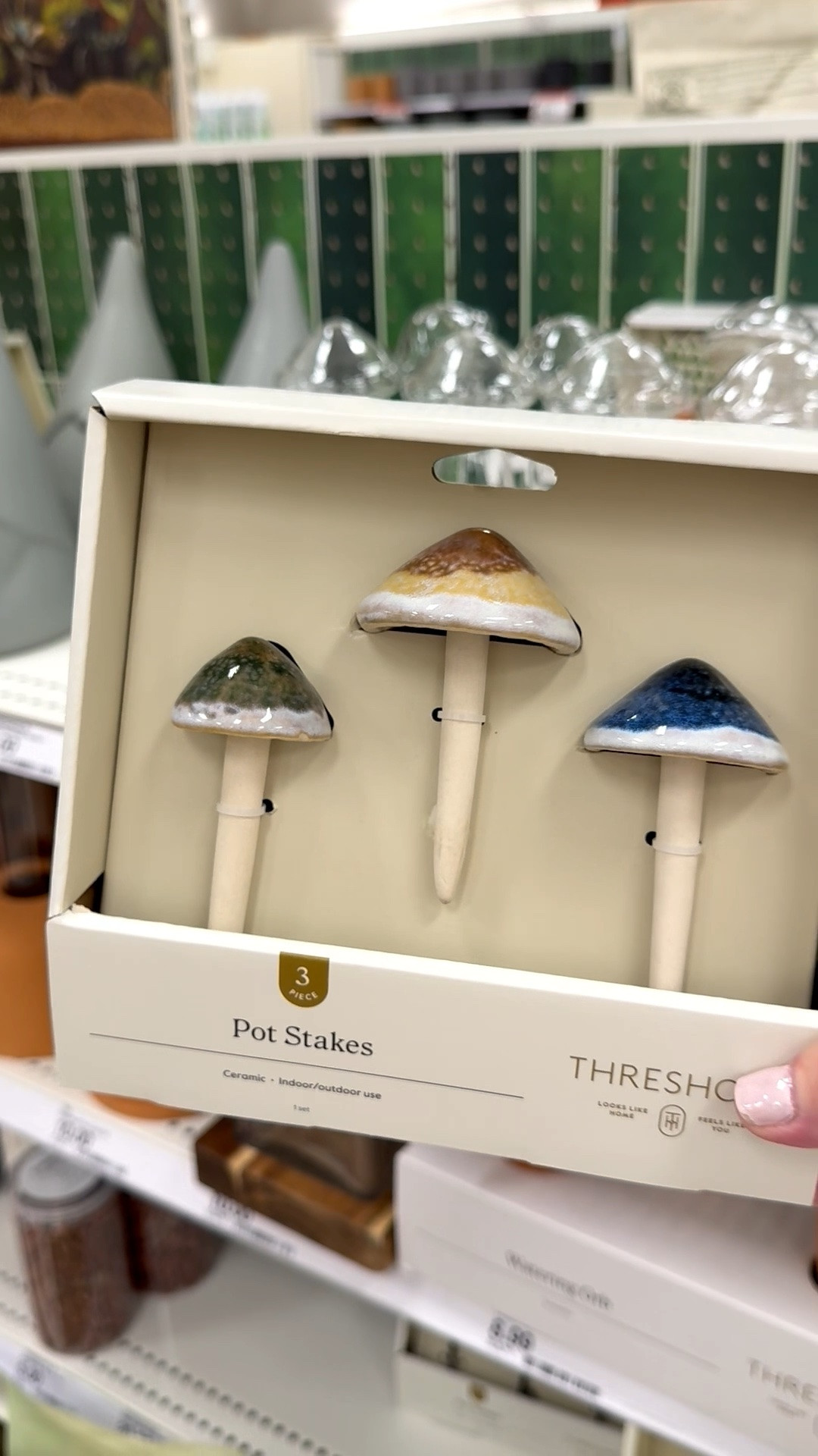 These mushrooms are pretty cute! 🍄‍🟫 Why can’t our potted plants have accessories too? I love a little pot stake here and there to bring additional color and personality into my container garden. 🪴

#potstakes #containergardening #pottedplants #mushroompotstakes #gardenstakes #gardendecor #ceramicpotstakes #target #giftsforgardeners