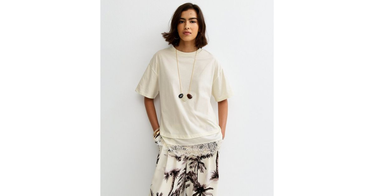 Off White Satin Lace Hem Oversized T-Shirt | New Look | New Look (UK)