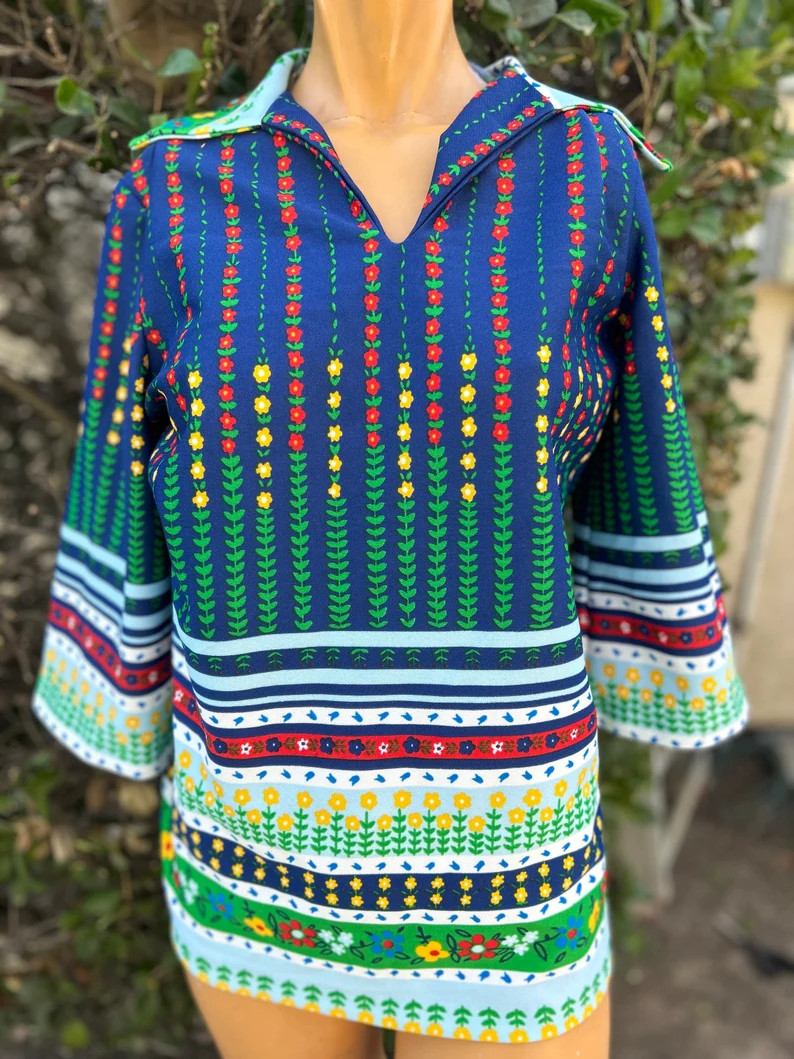 Vintage 1970s Polyester Flower Top w Bell Sleeves Bust 36\u201d-38\u201d | Etsy (Global)