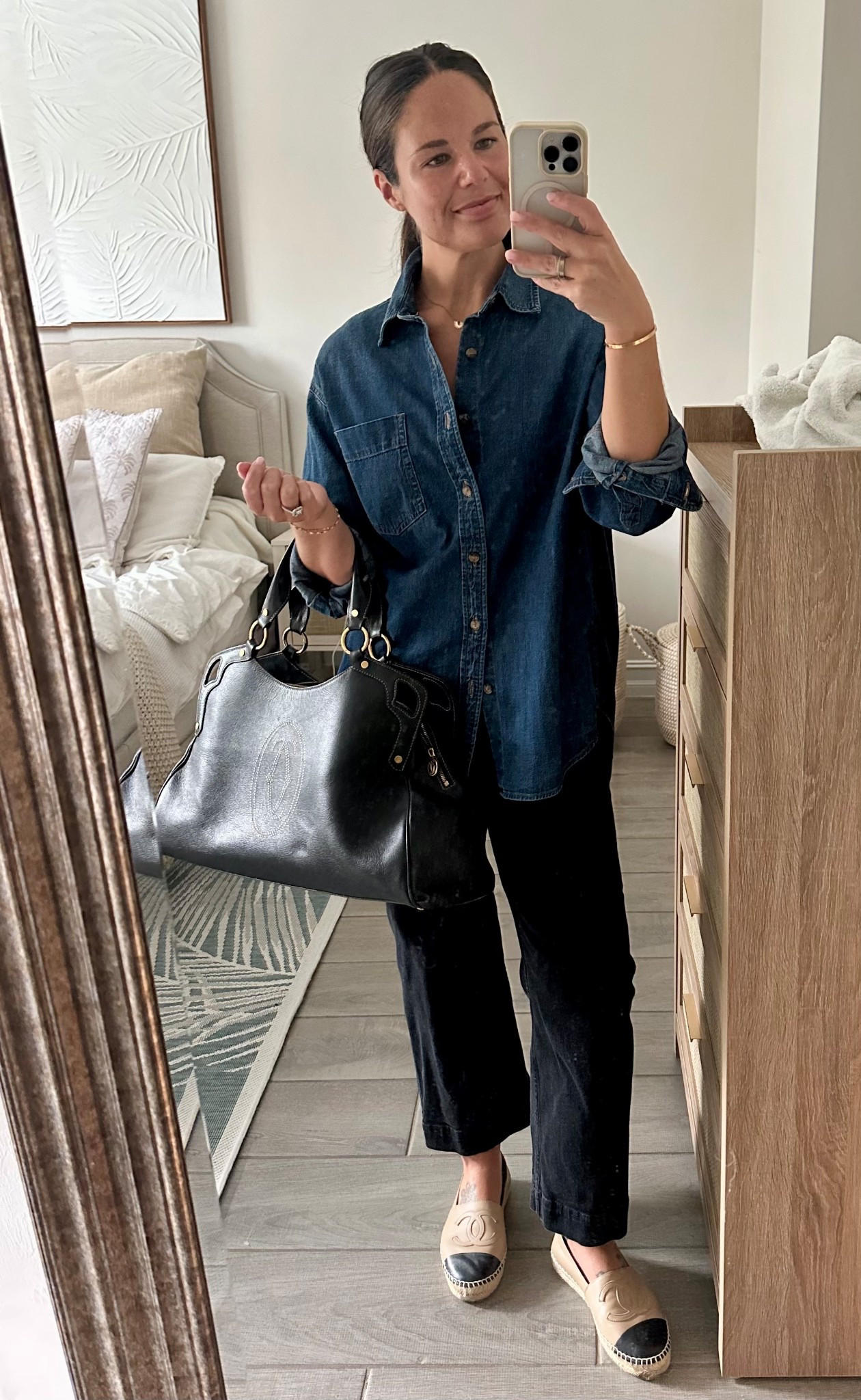 Travel day outfit! 

Sizing:
Cropped wide leg jeans 27
Denim button down XXS (runs very oversized) 

#LTKootd #LTKgrwm #LTKTravel