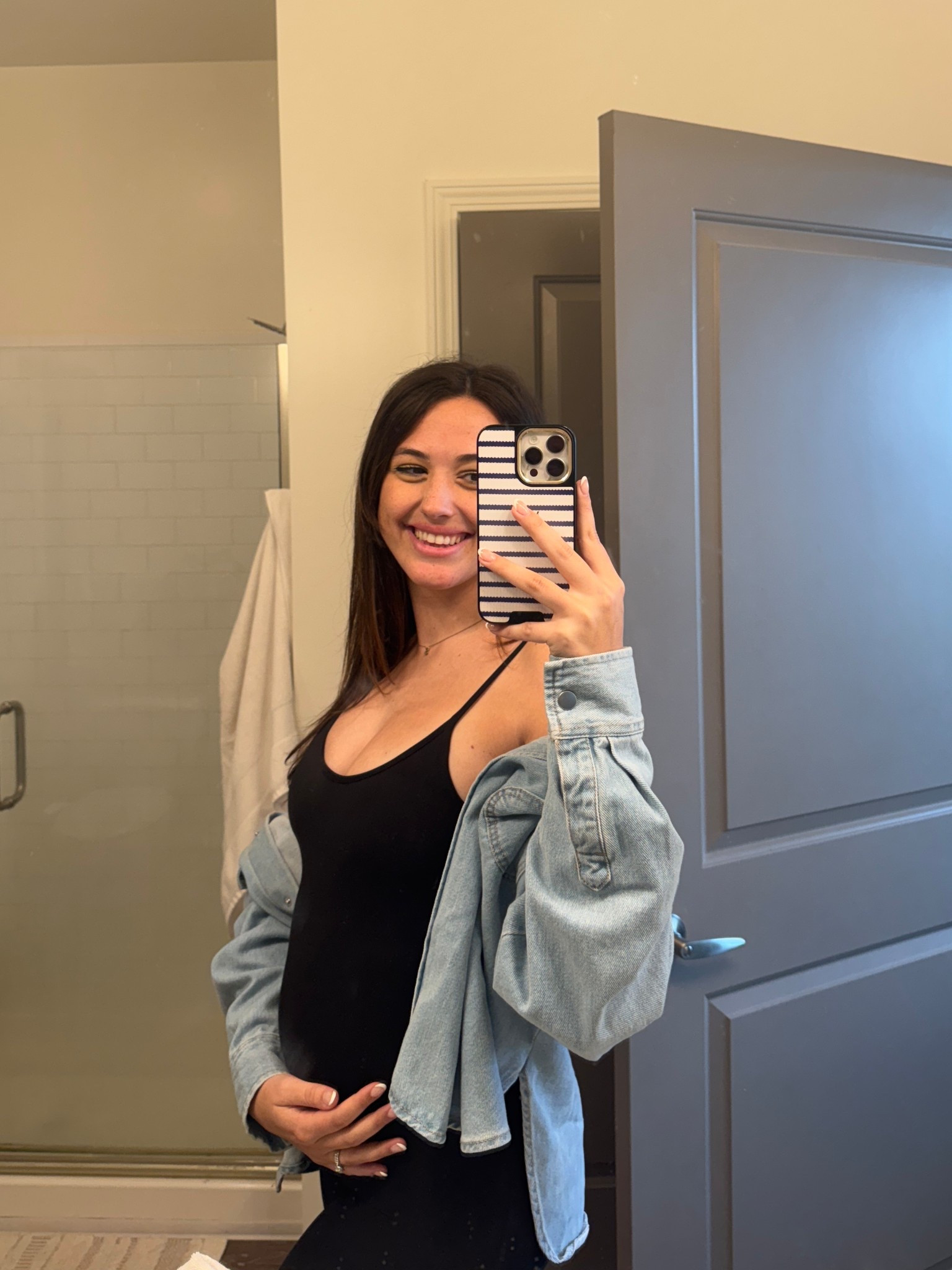 Black maternity romper #maternity 