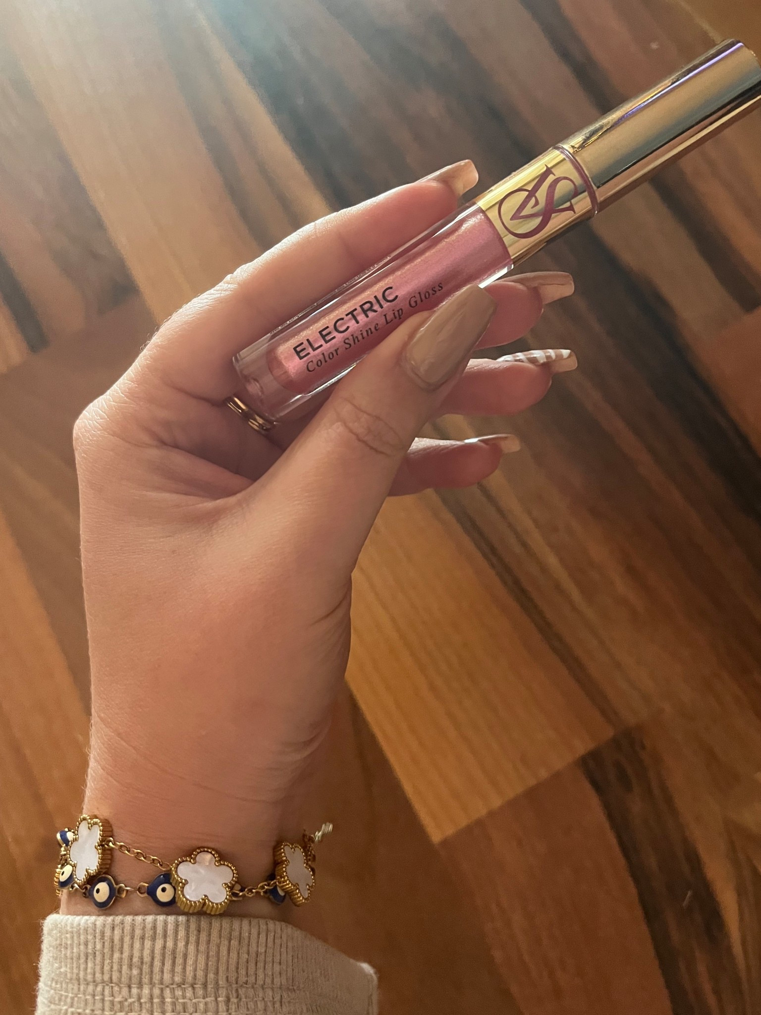 Scooped this up at Victoria’s Secret for Black Friday - they’re on sale online, too!

Ltkfindsunder50 / ltkfindsunder100 / ltkgrwm / LTKsalealert / LTKstyletip / Victoria’s Secret / color shine lip gloss / lip gloss / lipgloss / Victoria’s Secret lipgloss / Victoria’s Secret lip gloss / pink lip gloss / sparkly lip gloss / van fleet inspired / van clear inspired bracelet / luxury inspire bracelet / jewelry / Amazon / akazon finds / Amazon style 

#LTKHoliday #LTKBeauty #LTKGiftGuide