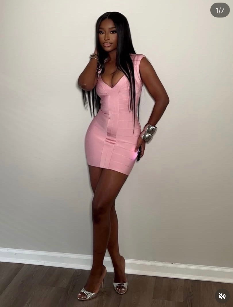 Pink bandage dress
Silver heel mule 

#LTKWedding #LTKPetite #LTKootd