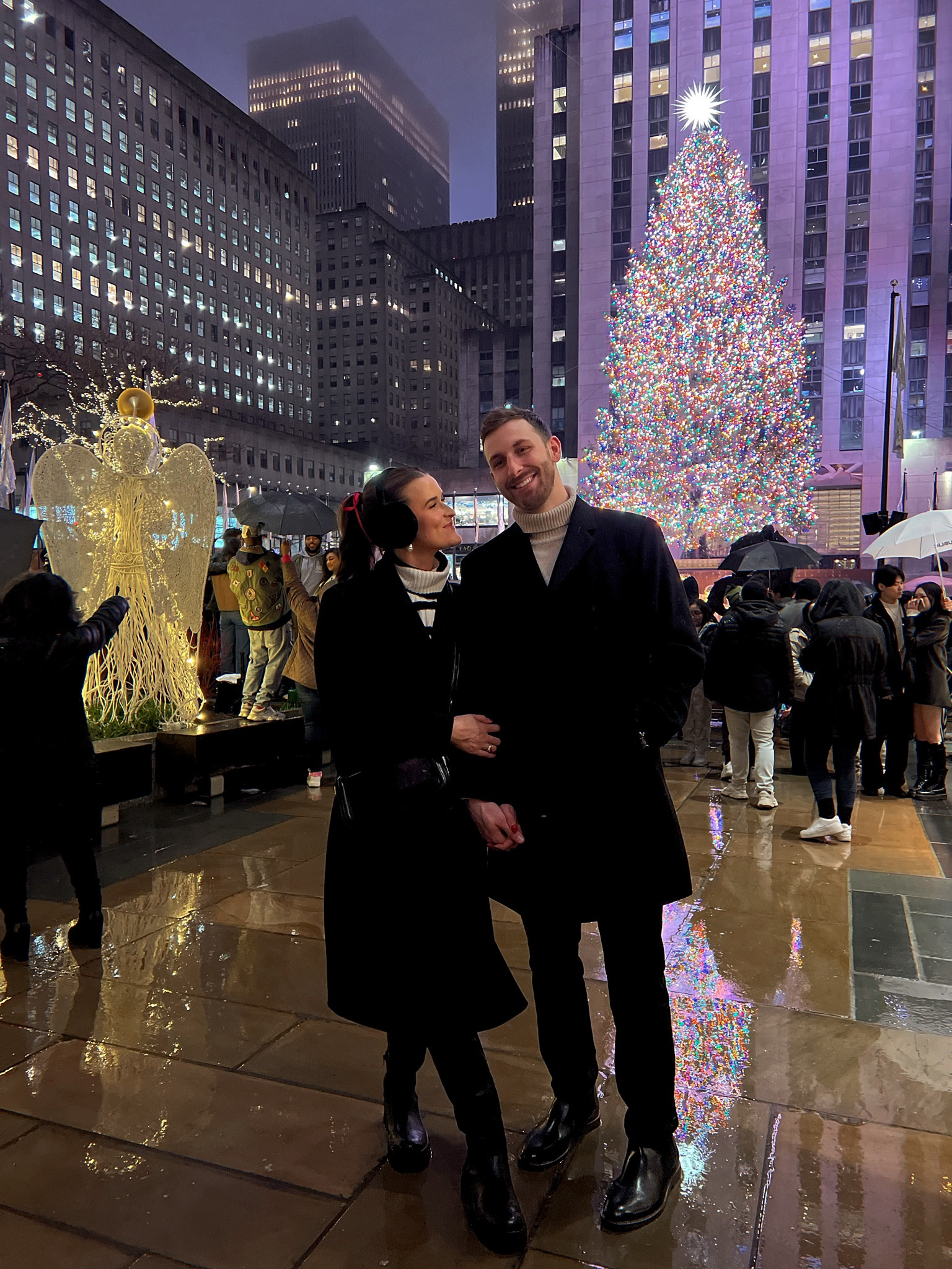what my husband and I wore in NYC! 

Winter outfit, New York City winter outfit, holiday outfit, Christmas outfit, winter coat, trench coat, men’s winter fashion

#LTKSeasonal #LTKmens #LTKHoliday