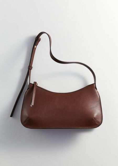 Brown shoulder bag 

#LTKstyletip #LTKfindsunder50 #LTKitbag