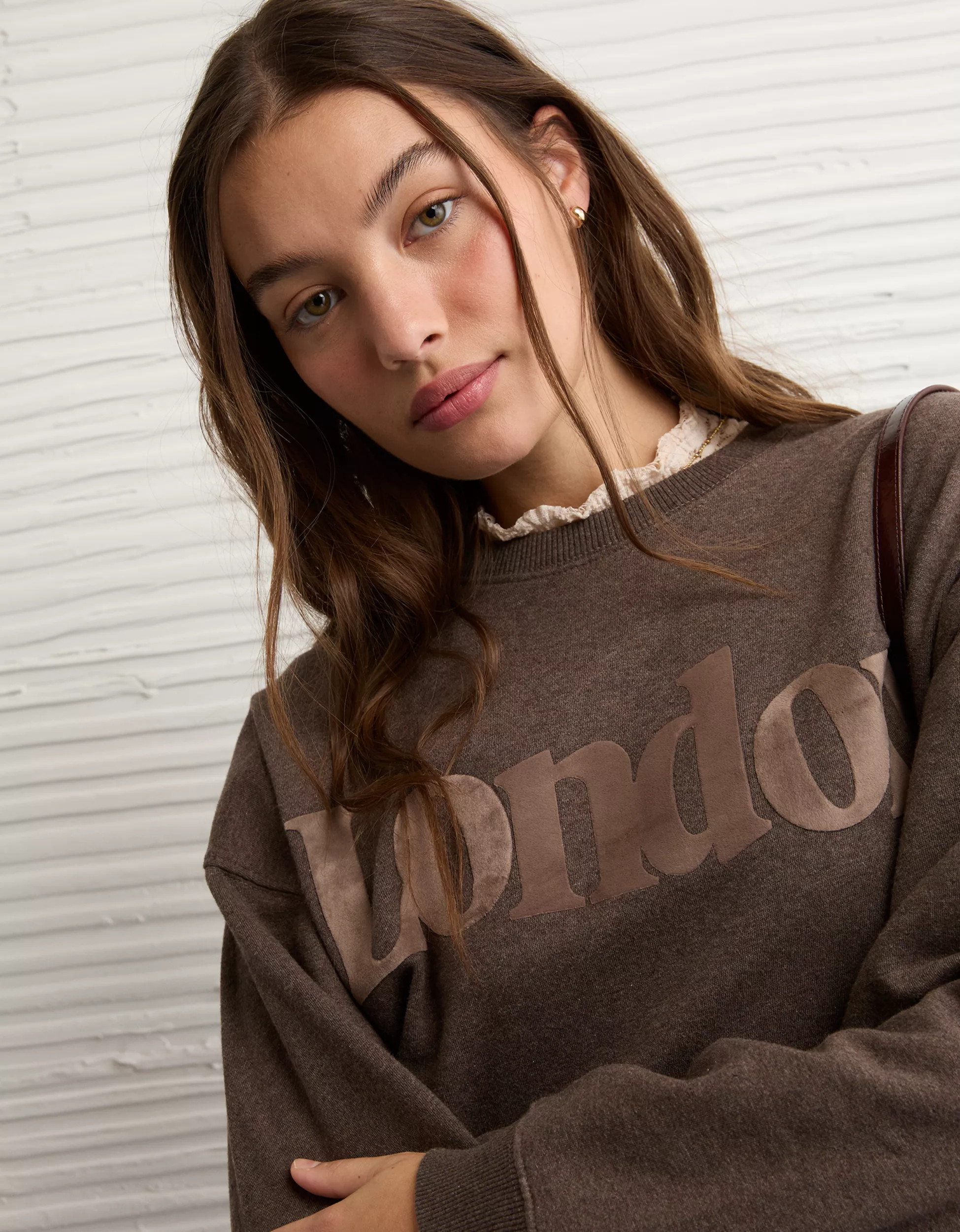 AE London Velvet Graphic Crew Neck Sweatshirt | American Eagle Outfitters (US & CA)