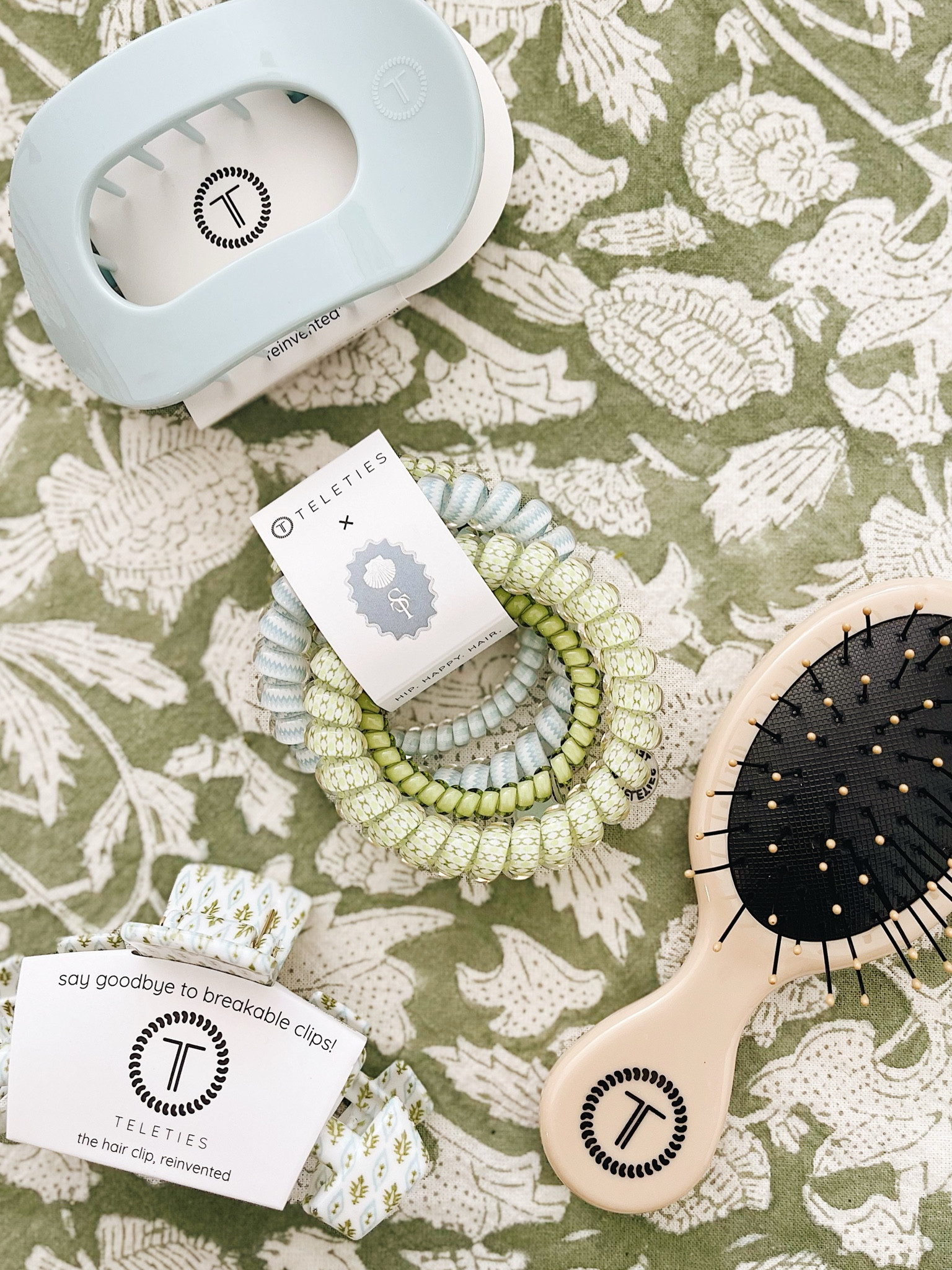 Cutest colors 

#LTKActive #LTKGiftGuide #LTKfindsunder50