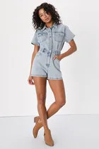 Festival Feelin' Light Wash Short Sleeve Denim Romper | Lulus (US)