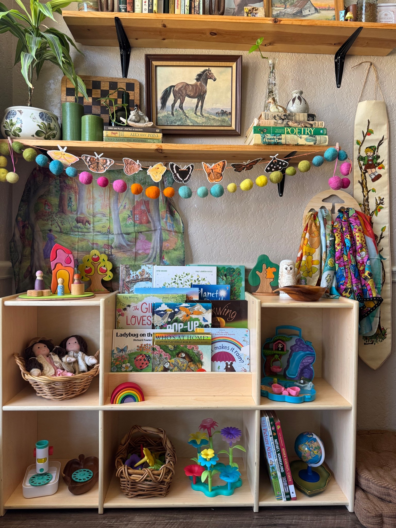 This week’s toy rotation is inspired by the letter E 🌎

Earth, explore, and exploration.

I love matching our toy shelves to what we’re learning in our homeschool week. It’s such a simple way to bring lessons to life and encourage curiosity through play.


#playbasedlearning
#homeschoolmom
#toyrotation
#learningthroughplay
#toddlerlearning
#homeschooldays