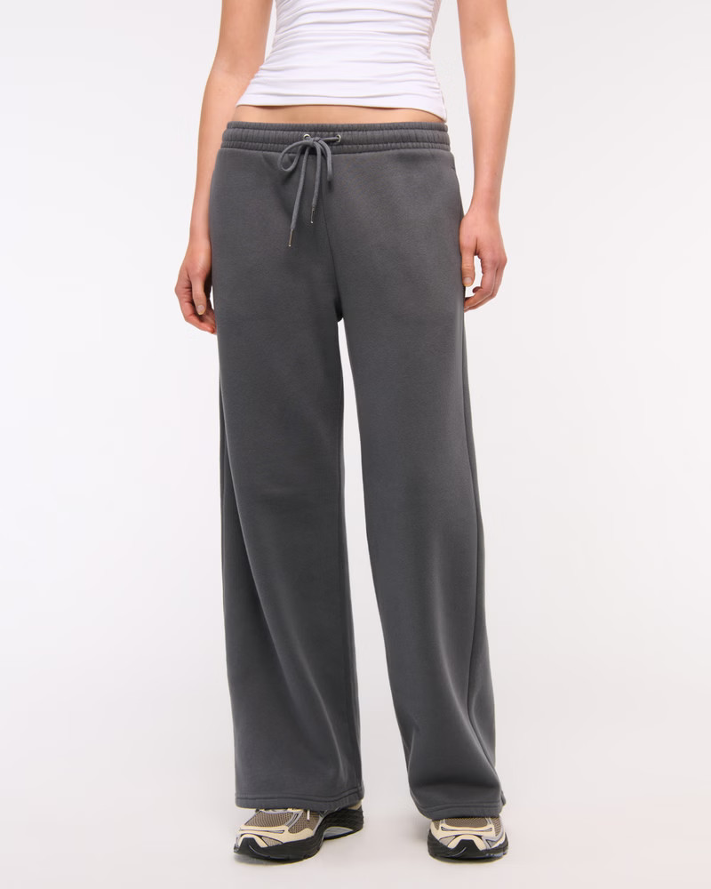 Women's Essential Wide Leg Sunday Sweatpant | Women's Bottoms | Abercrombie.com | Abercrombie & Fitch (US)