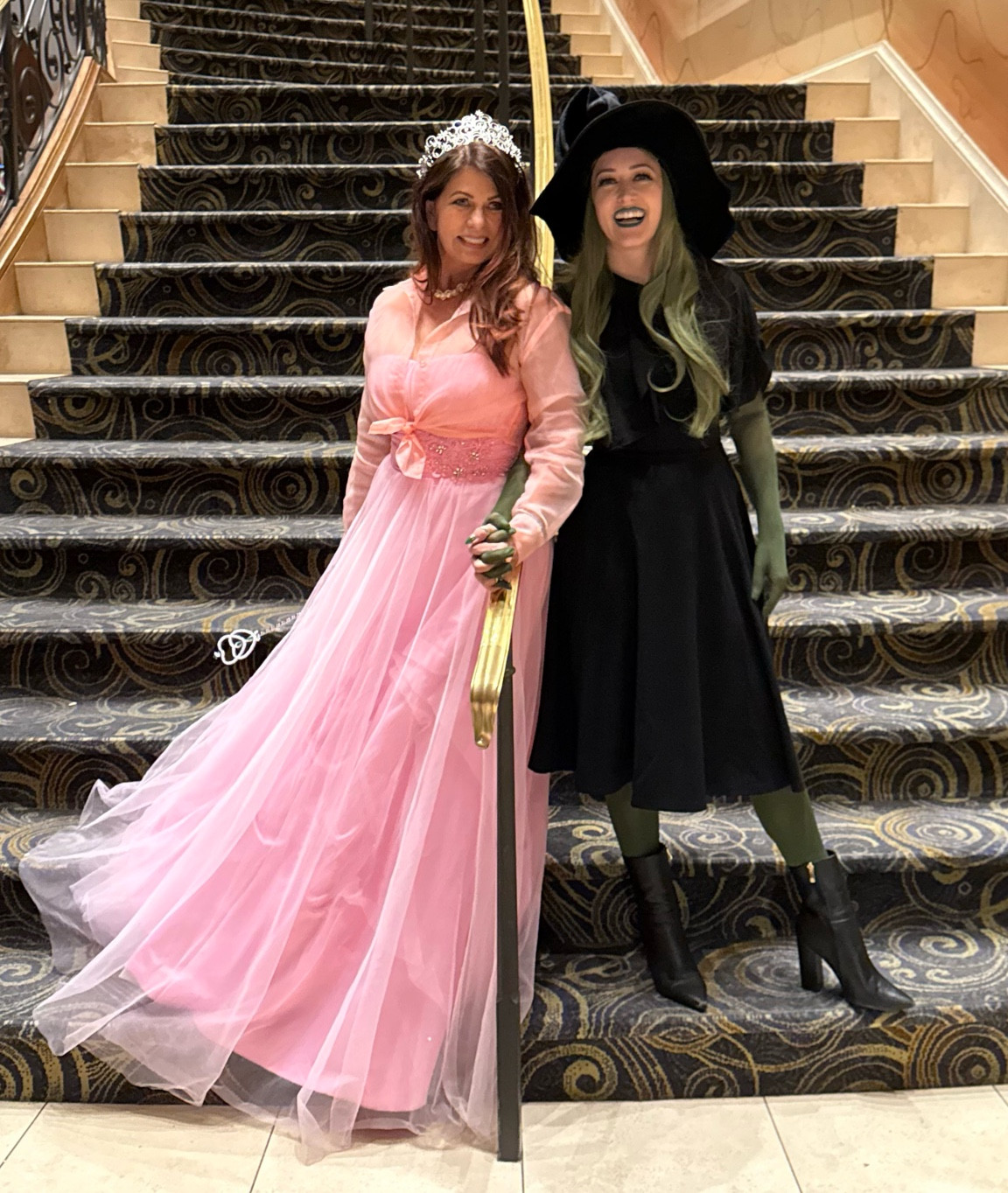 Wicked Elphaba costume outfit 


#LTKSeasonal #LTKFindsUnder50 #LTKHoliday