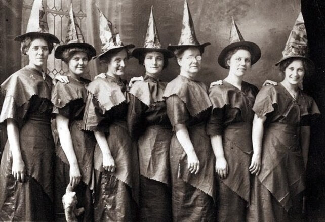 New Giclée Art Print of 1920 Photo VIntage Halloween Costumes Women Dressed As Witches 5 X 7 | Etsy (US)